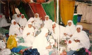 Jama'ah 1994 di tenda Arafah